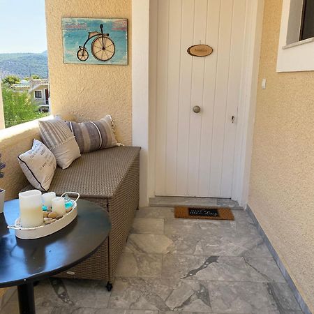Aelia Houses Agia Marina  Buitenkant foto