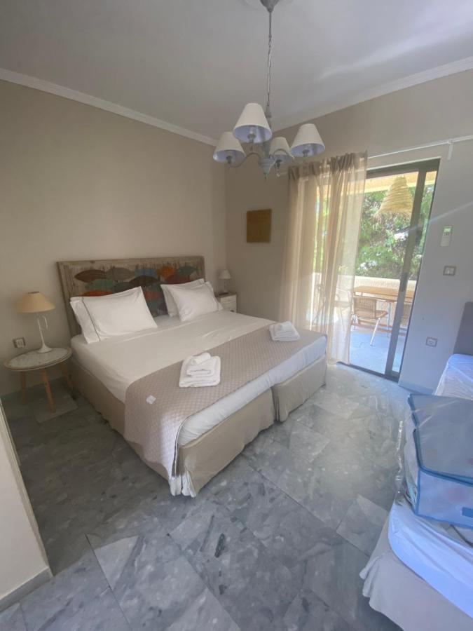 Aelia Houses Agia Marina  Buitenkant foto