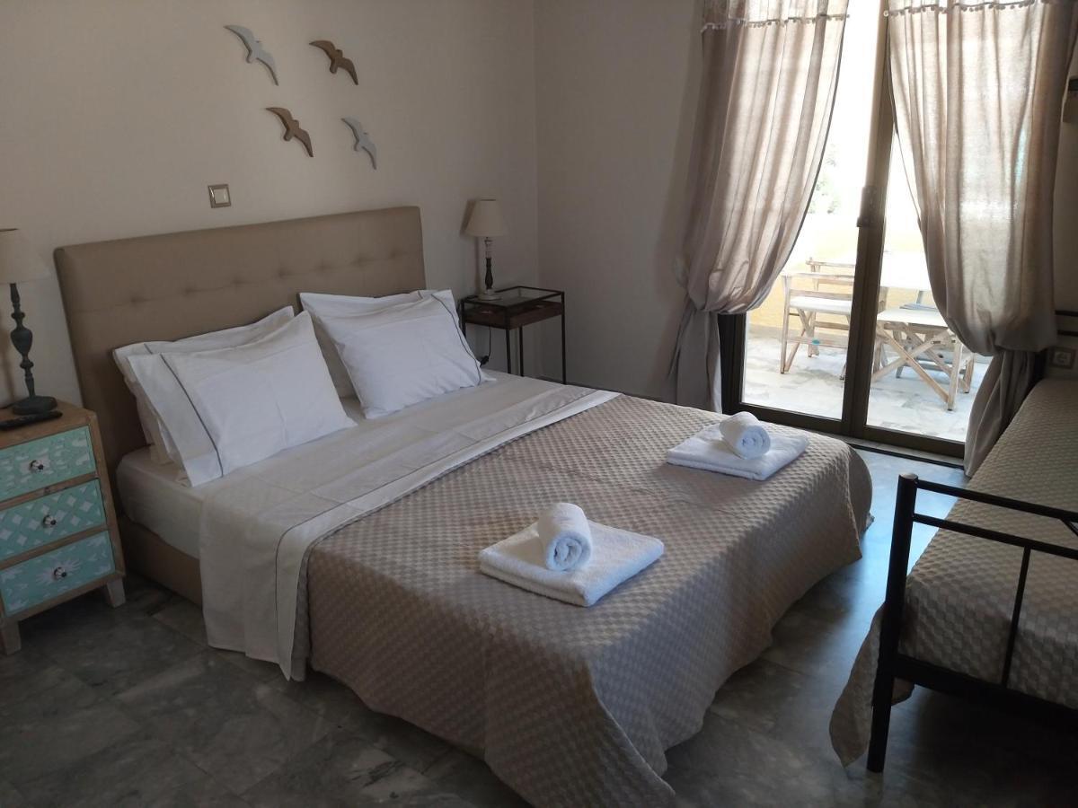 Aelia Houses Agia Marina  Buitenkant foto